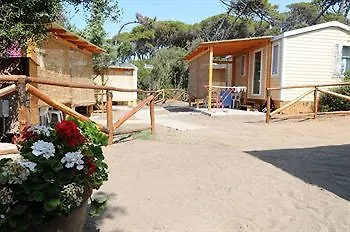 Hotel Villaggio Club Cecina 4*